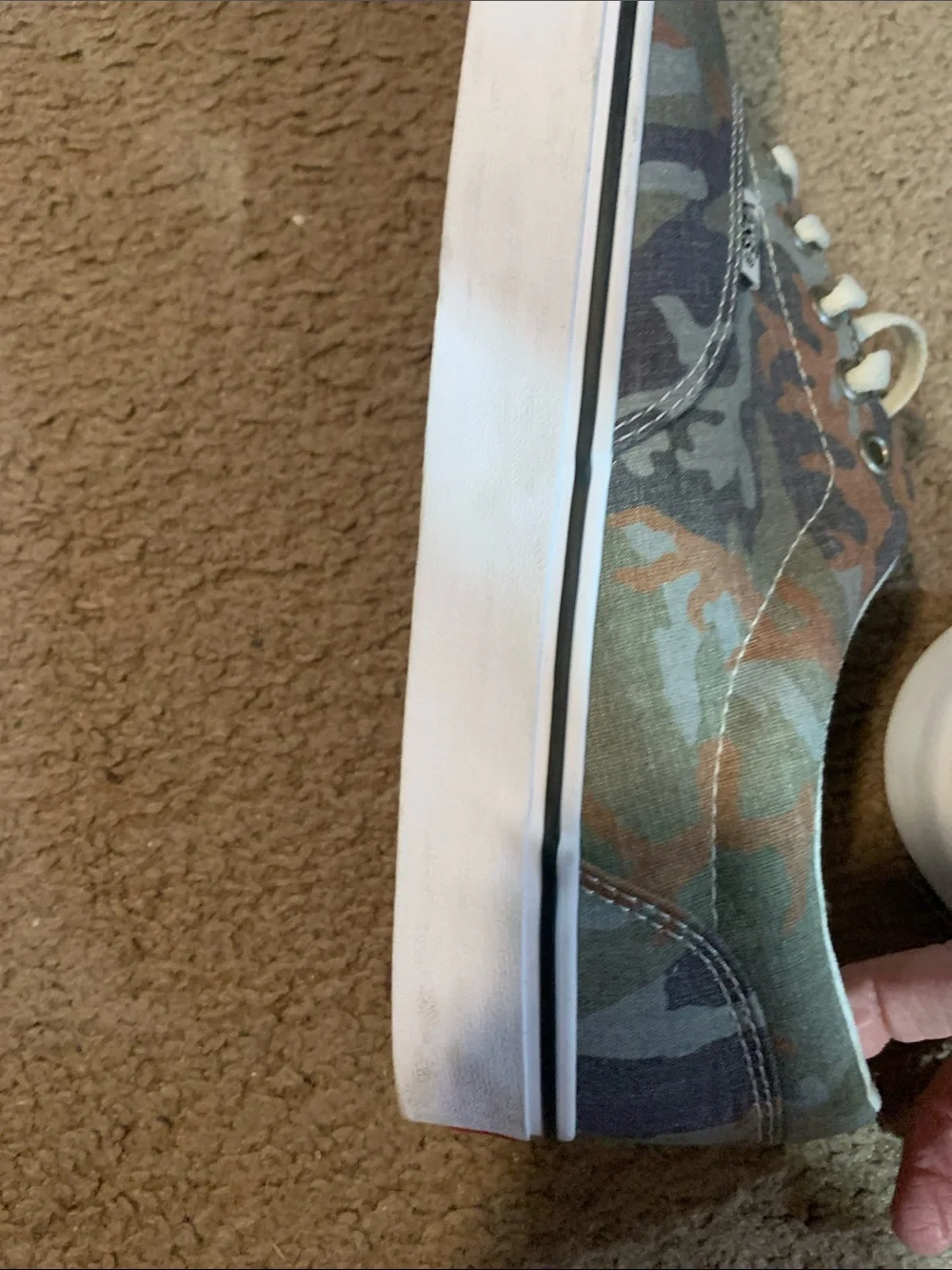 Vans - Picture 9 of 9